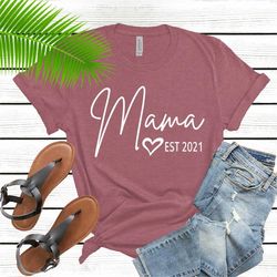 personalized mom t shirt, custom mom shirt, mothers day gift, mommy t shirt, mothers day shirt