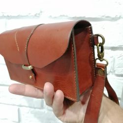 Diy Leather Wrist Bag Step-by-step