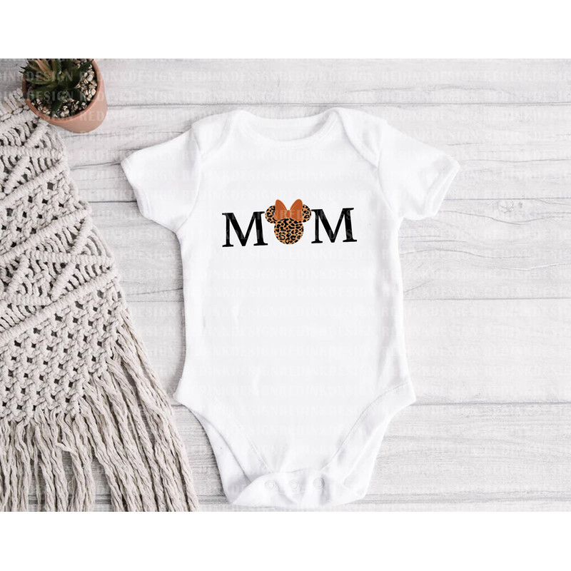 Mom Svg, Mother's Day Svg, Family Trip Svg, Vacay Mode Svg, Mouse Mom Svg, leopard Mouse Head Svg, Mom Shirt, Gift For Mom, Digital Download - 2.jpg