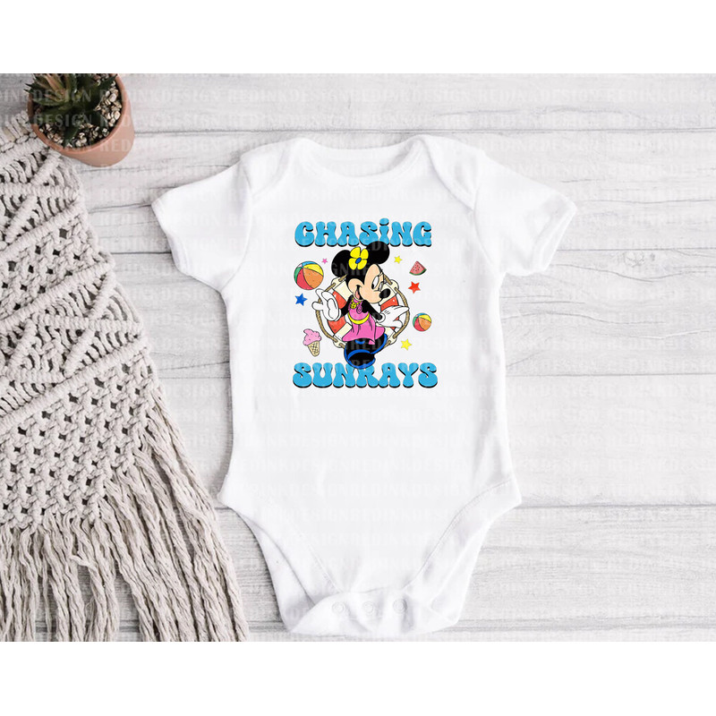 Retro Chasing Sunrays Svg, Summer Vacation Svg, Family Trip Svg, Magical Kingdom Svg, Cute Mouse Svg, Vacay Mode Svg, Family Trip Shirt Svg - 2.jpg
