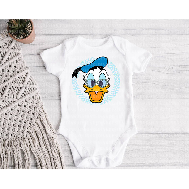 Retro Duck With Heart Sunglasses Svg, Magical and Fabulous Svg, Family Vacation Svg, Magical Kingdom Svg, Family Trip Shirt, Vacay Mode Svg - 2.jpg