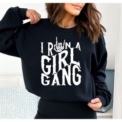 i run a girl gang svg png, raising my girl gang svg, girl mom svg, wavy stacked text svg, badass mama svg, trendy svg, m