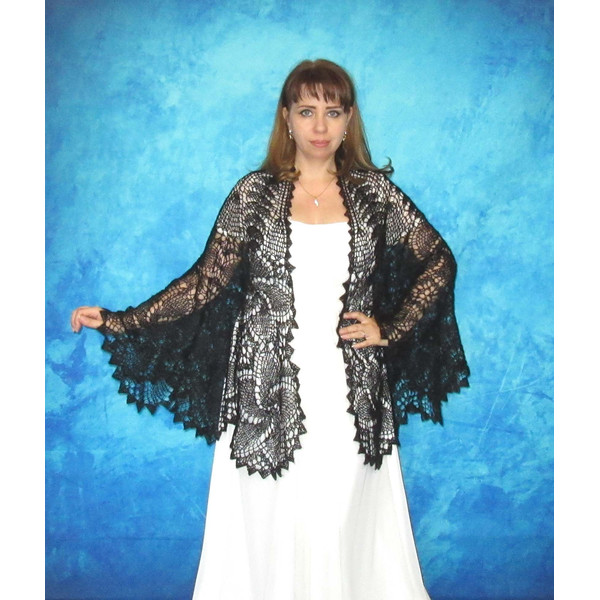 Black crochet warm Russian shawl, Goat wool Orenburg shoulder wrap, Mourning stole, Downy cape, Hand knit bridal cover up, Lace kerchief, Gift for a woman.JPG