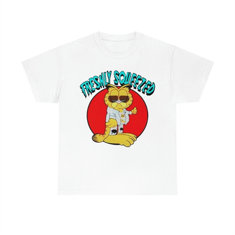 MR-2820232381-garfield-freshly-squeezed-parody-cartoons-t-shirt-image-1.jpg