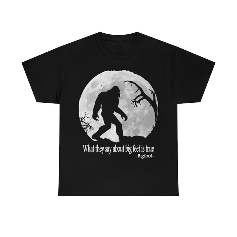 MR-382023102959-lustiger-bigfoot-vollmond-believe-retro-t-shirt-image-1.jpg