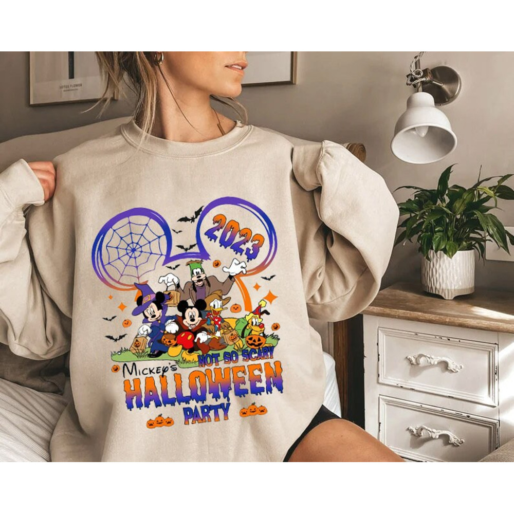 Retro Walt Disney World Halloween Shirt, Halloween Party 2023 T-Shirt, Disney Family Gift, Disney Halloween Matching Tee, Trick Or Treat - 5.jpg