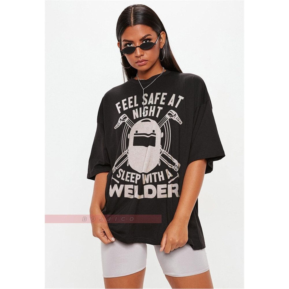 MR-38202320028-sleep-with-a-welder-unisex-tees-feels-safe-at-night-unisex-image-1.jpg