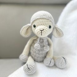 Lamb Crochet Pattern, Amigurumi Lamb, Sheep Crochet Pattern