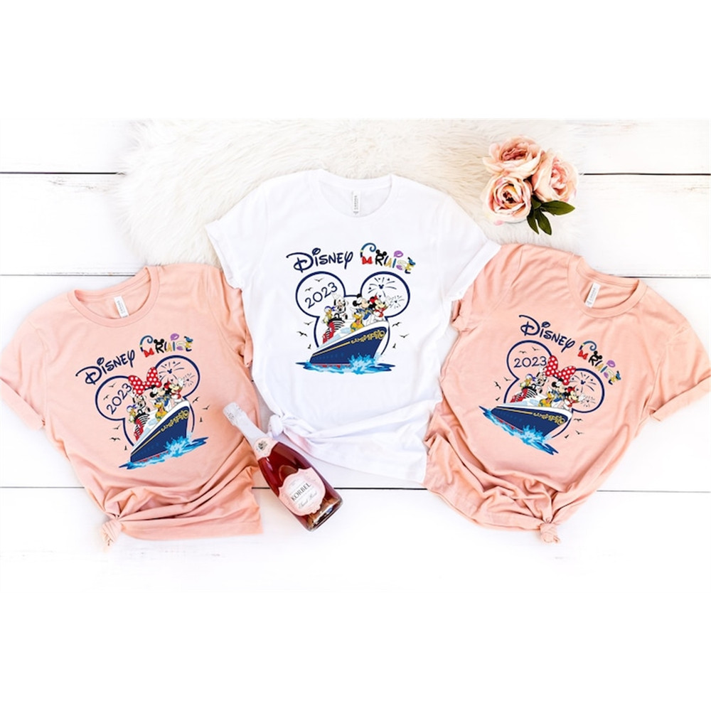 MR-48202383927-disney-cruise-family-vacation-2023-shirtdisney-cruise-group-image-1.jpg