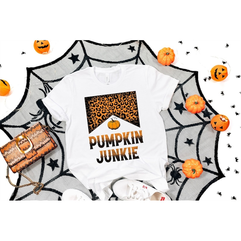MR-482023104916-pumpkin-junkie-leopard-print-shirt2022-pumpkin-season-image-1.jpg