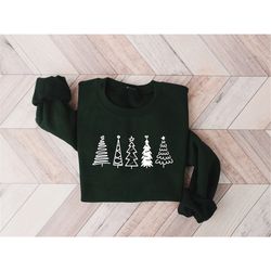 Christmas Sweatshirt, Christmas Sweater, Christmas Crewneck, Christmas Tree Sweatshirt, Holiday Sweaters for Women, Wint