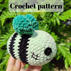Crochet zombie bee plushie pattern , crochet bee pattern, Halloween patterns