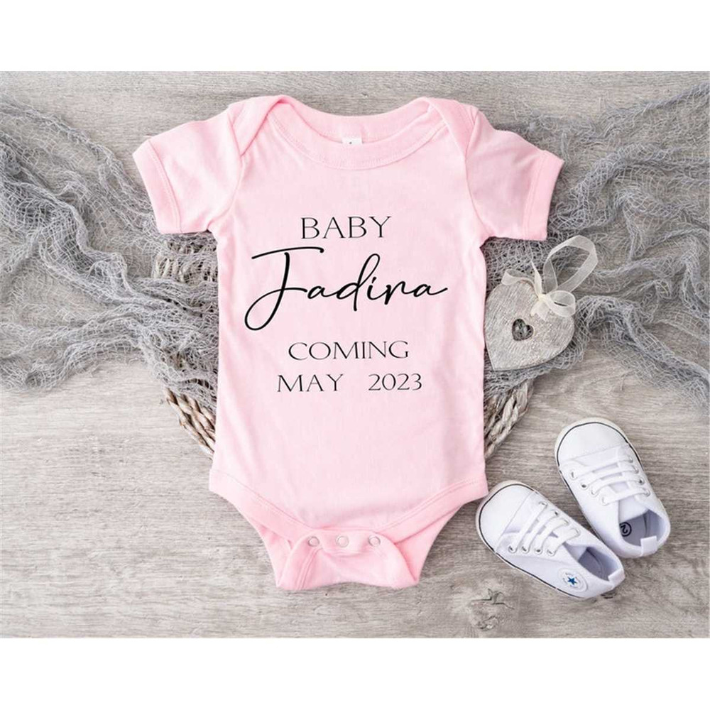 MR-48202319125-personalized-last-name-announcement-baby-onesie-pregnancy-image-1.jpg
