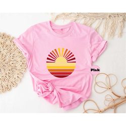 retro sunset rays wavy shirt, vintage t-shirt, retro sunshine sweatshirt, sun rays tee, beachy vibes hoodie, retro summe