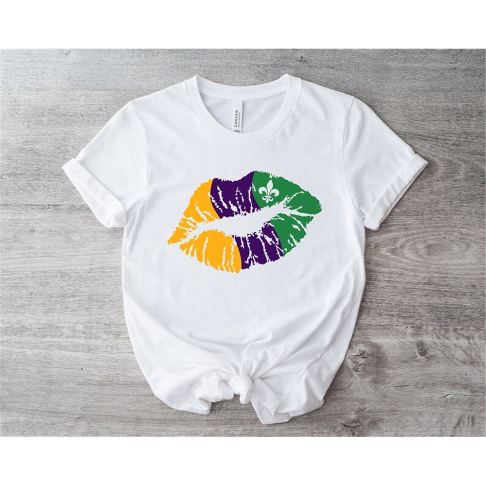 MR-482023215146-mardi-grass-lips-shirt-mardi-lips-shirt-mardi-grass-lips-image-1.jpg