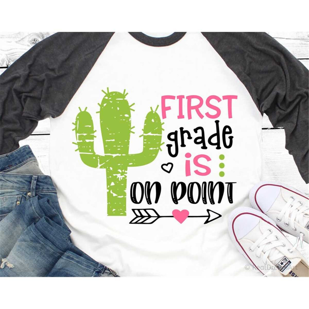 MR-482023222334-first-grade-is-on-point-svg-girl-1st-grade-back-to-school-image-1.jpg