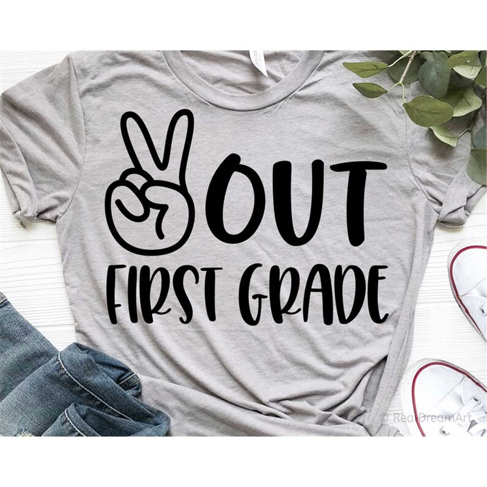 MR-482023225555-peace-out-first-grade-svg-last-day-of-school-svg-boy-1st-image-1.jpg