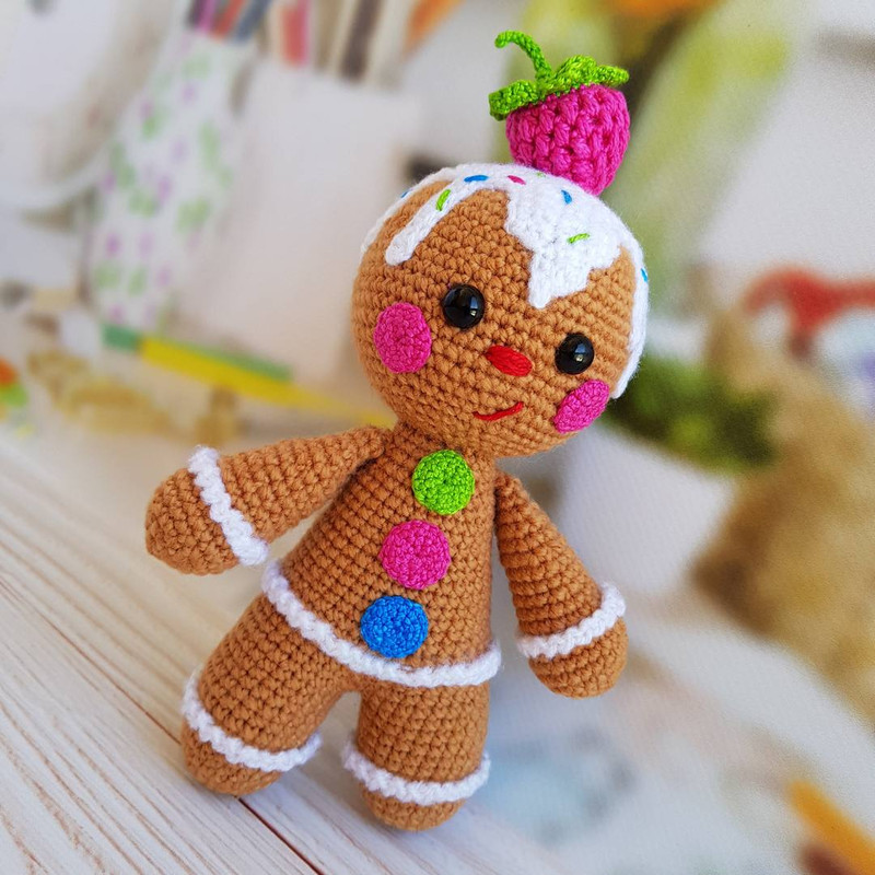 knitting Gingerbread Boy.jpg