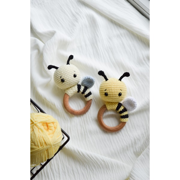 Honey bee crochet pattern cute baby rattle for beginner, 1th | Inspire ...