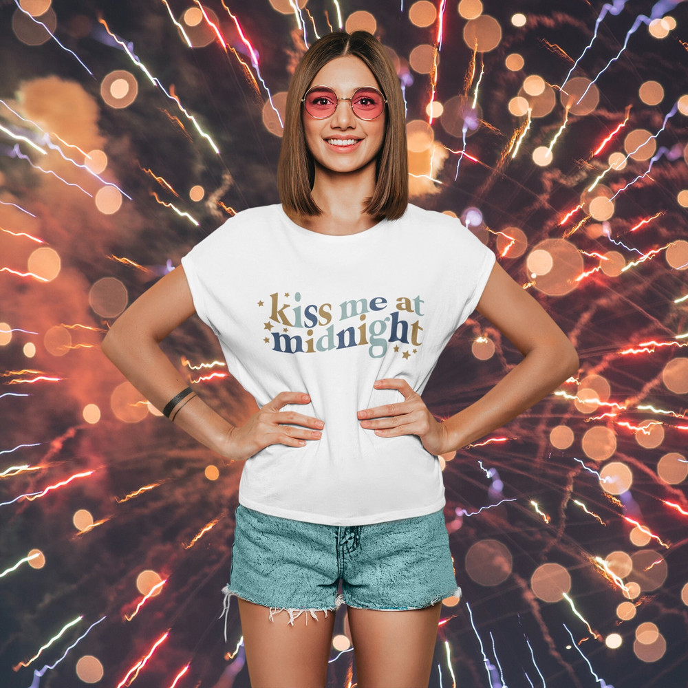 Kiss me at midnight SVG, Mama's midnight kiss svg, Retro new year svg, New Years eve PNG for sublimation, Digital File - 2.jpg