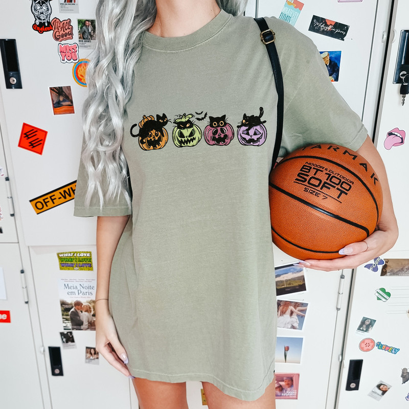 Retro Black Cat And Pumpkin Shirt, Vintage Cat Halloween T-shirt, Comfort Colors® Pumpkin Halloween Shirt For Cat Mom - 8.jpg