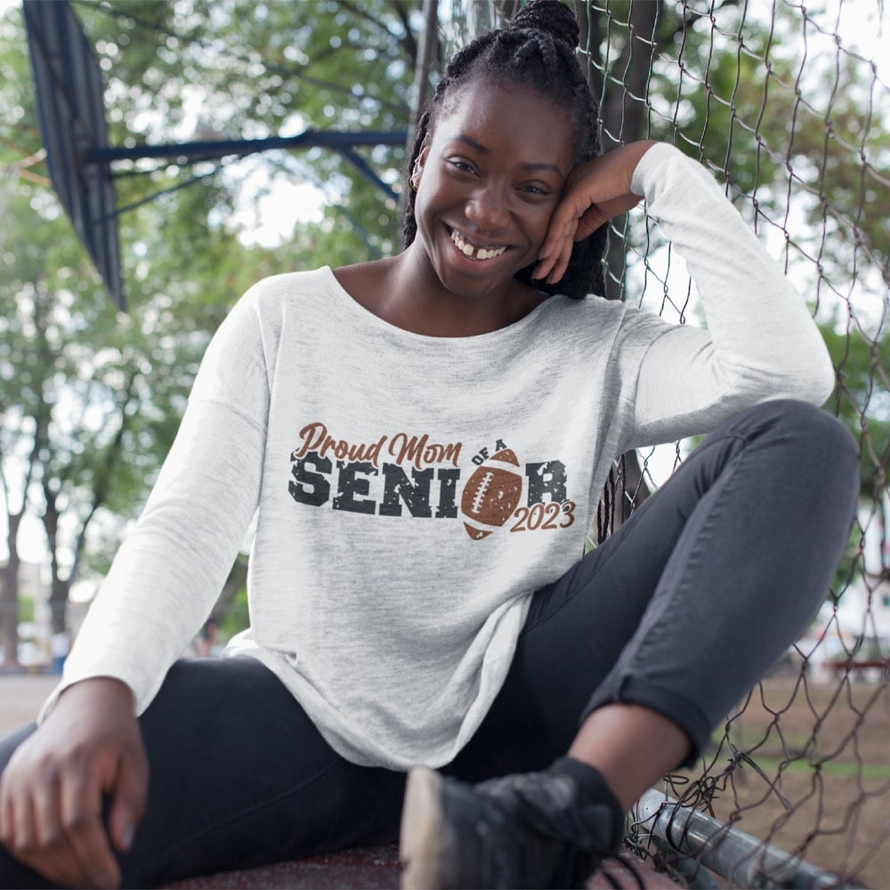 Proud Mom of a Senior 2023 SVG, Distressed mom, Football Mom SVG, Football cut files, Football Mom PNG, Senior mom 2023 svg - 3.jpg