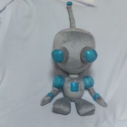 Plush robot from inwander Zim