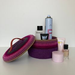 Purple storage basket with lid 5'' x 8.5''