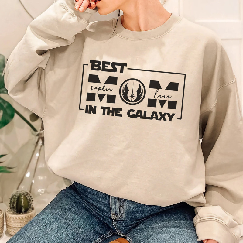 Personalized Star War Mom T-Shirt, Best mom in the galaxy Sweatshirt, Mama Star War Shirt Mother's Day Gift - 7.jpg