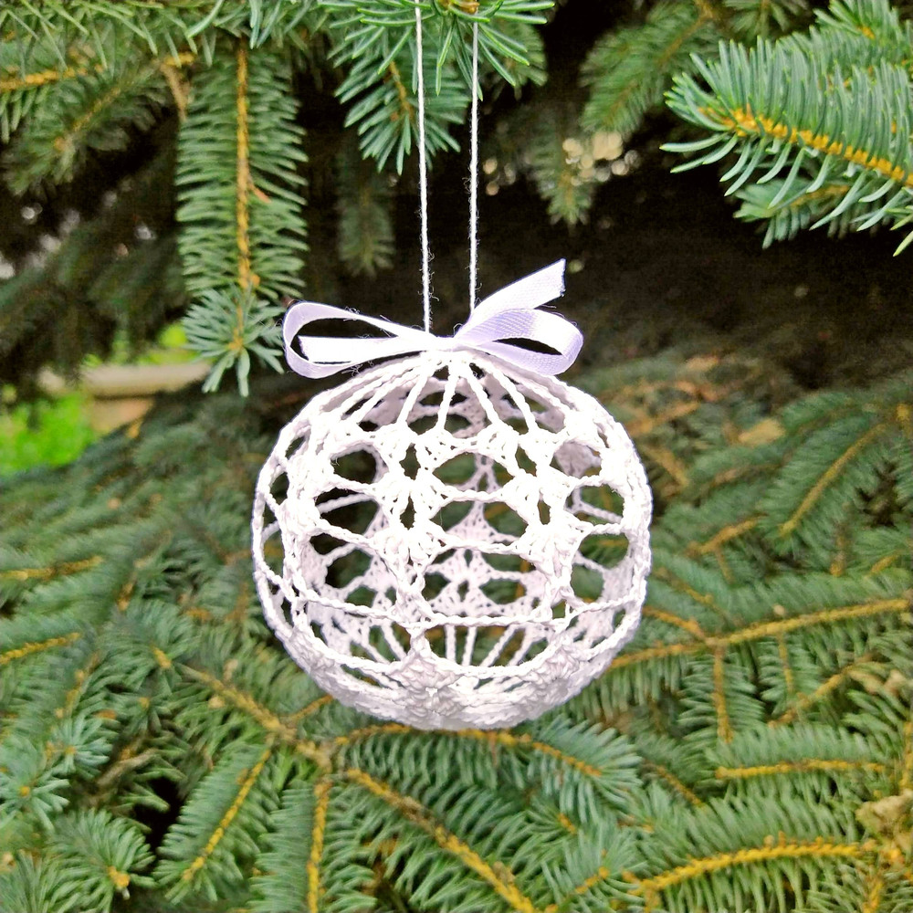 crochet ball ornament pattern.jpg