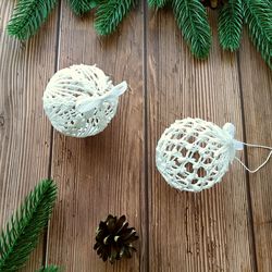 Crochet small Christmas ornaments ball set of 2 pattern - Crochet lace Christmas decorations - Easy crochet  pattern