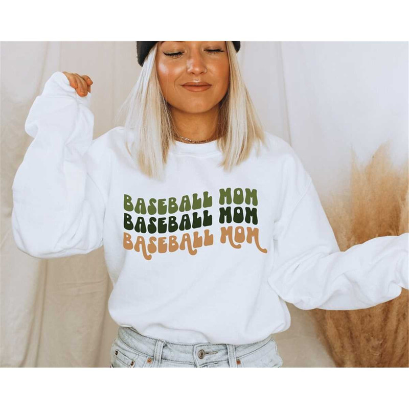 MR-78202335643-baseball-mom-svg-retro-baseball-mama-svg-baseball-svg-image-1.jpg
