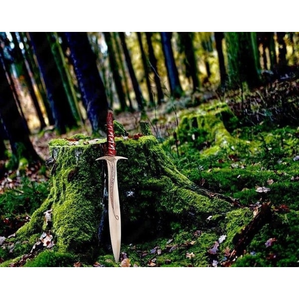 ANDURIL Sword of Strider, Custom Engraved Sword, LOTR Sword, | Inspire ...