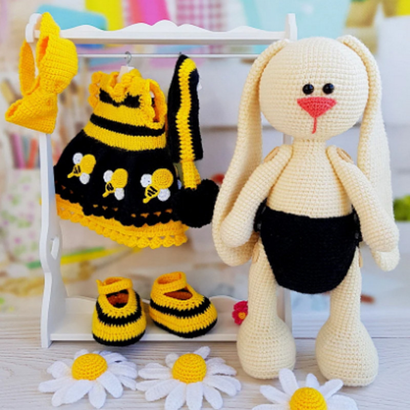 crochet rabbit pattern.png