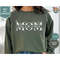 MR-88202383646-custom-mom-floral-sweatshirt-mom-sweatshirt-with-kids-names-image-1.jpg