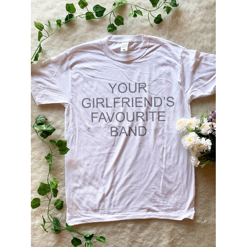 Your girlfriend's favourite band tshirt, the 1975 tshirt, the 1975 merch - 1.jpg