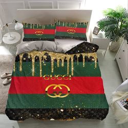 gucci logo bedding sets, gucci bedding, bedroom decor, decorations for home bedding sets, bedding luxury