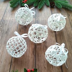 Crochet ornaments Christmas ball 5 designs - Crochet bauble ornament pattern - Christmas tree decorations tutorial