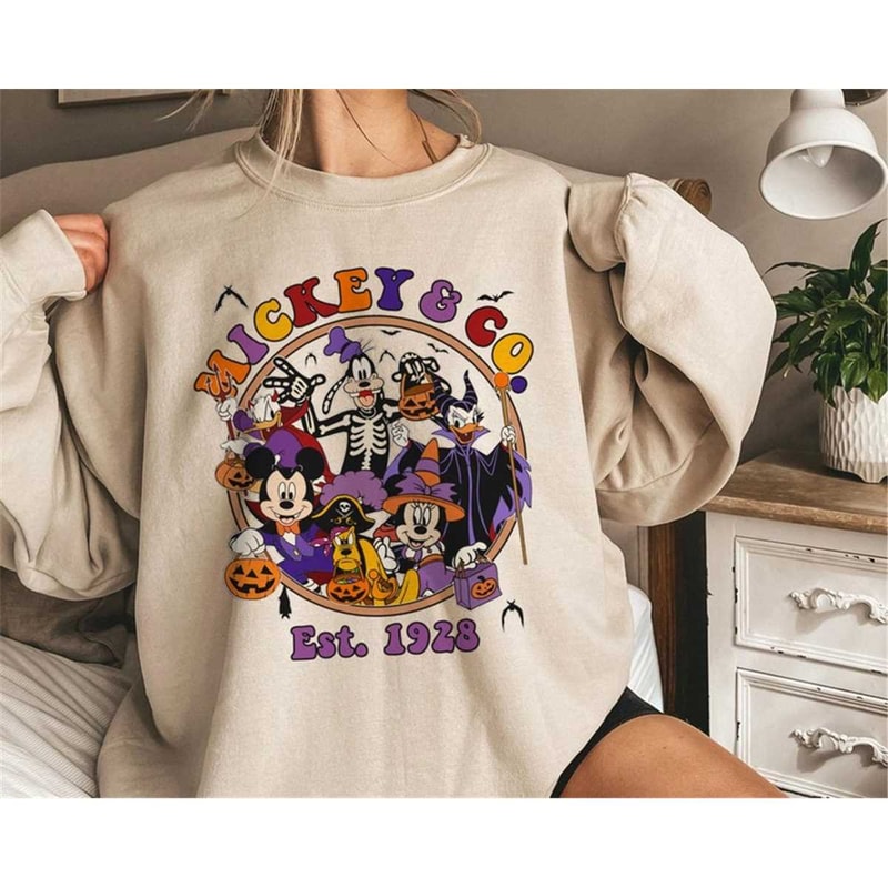 MR-98202383446-mickey-and-co-friends-est-1928-mickey-minnie-pluto-goofy-image-1.jpg