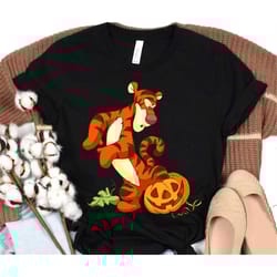 disney halloween accidents happen tigger t-shirt, winnie the pooh halloween shirt, disneyland family vacation shirt, mag