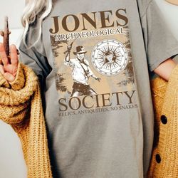 vintage indiana jones and the dial of destiny shirt, indiana jones archaeological society shirt, walt disney world, vint