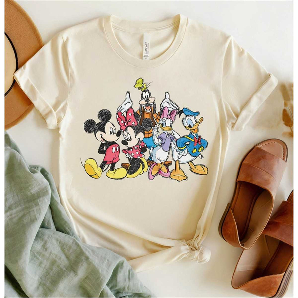 MR-118202315121-disney-mickey-and-friends-retro-group-shot-mickey-mouse-image-1.jpg