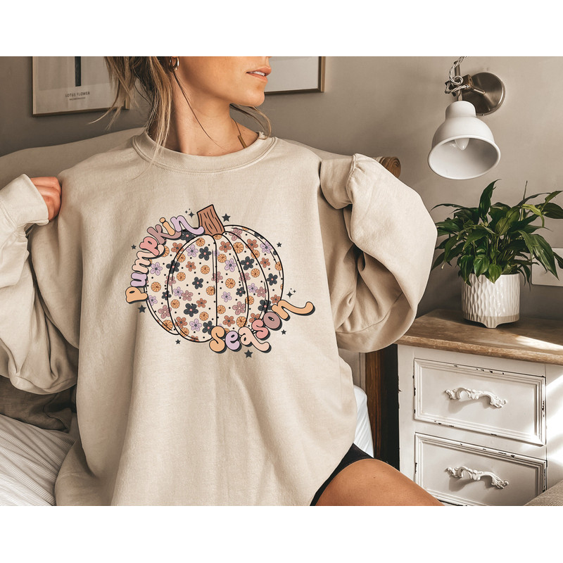 Retro Pumpkin Shirt, Thanksgiving Pumpkin Shirt, Fall Season Pumpkin Sweatshirt, Autumn Shirt, Fall Vibes Pumpkin Shirt, Cute Pumpkin Shirt - 2.jpg