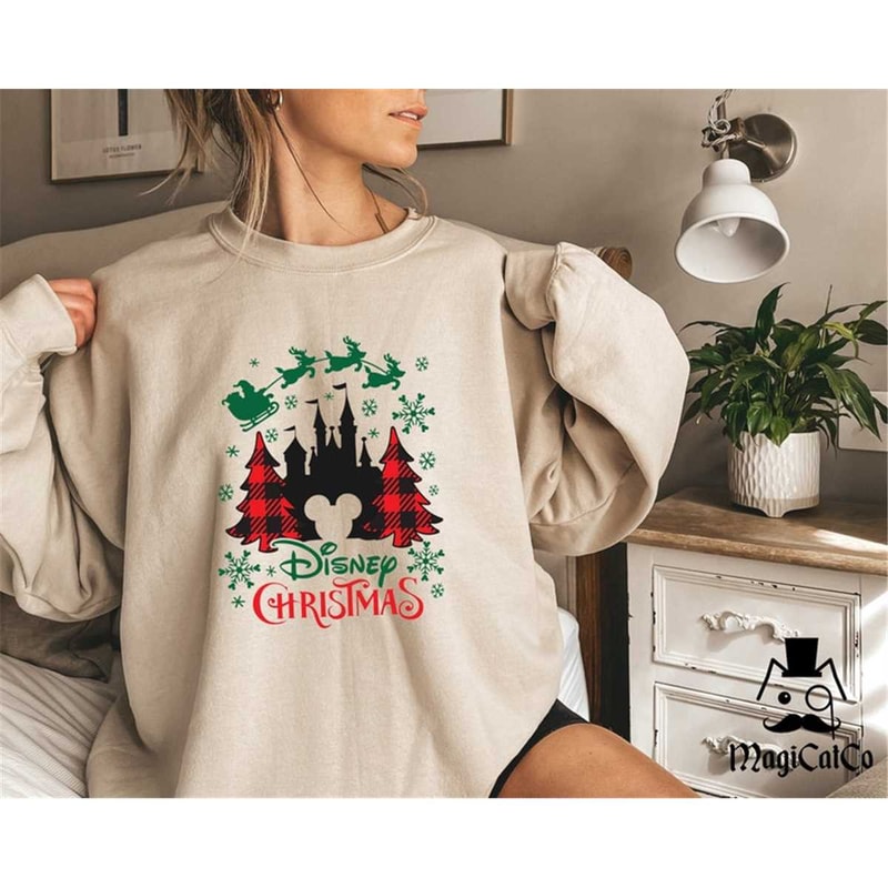 MR-1182023182916-disney-christmas-sweatshirt-unisex-sweatshirt-crewneck-image-1.jpg