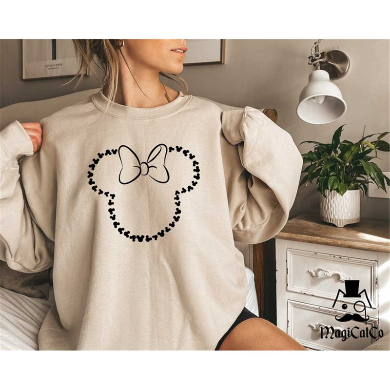 MR-1182023191410-minnie-bow-disney-sweatshirt-matching-shirts-unisex-image-1.jpg