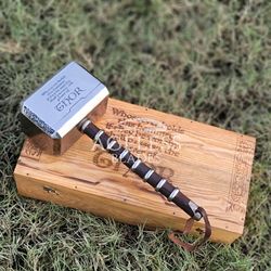 Thor Hammer Metal 2.0 version, MCU Thor Mjolnir Cosplay 1/1 Scale Movie Prop Replica,the Avengers weapon,High quality pr