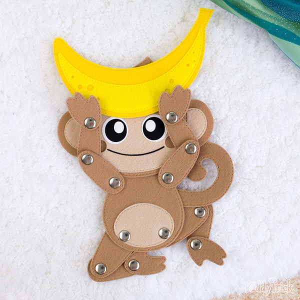 Flat felt toy Monkey with a banana (11).jpg