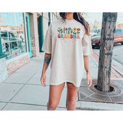 comfort colors wildflowers grandma shirt, personalized grandma top with grandkids' names, mother's day gift idea, grandm