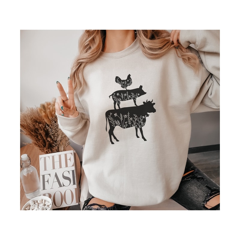 Chicken Pig Cow Wildflower Sweatshirt for Farm Lady T-Shirt Floral Barn Animals Lover Sweater Cow Pig Chicken Flowers Farm Animals Shirts - 5.jpg