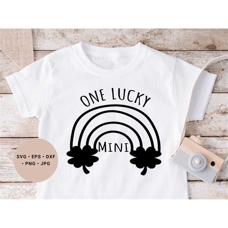 MR-1482023202747-one-lucky-mini-svg-st-patricks-svg-clover-svg-shamrocks-image-1.jpg